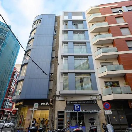 Loft - Side Sea Views - Aircon & Wifi 大加那利岛拉斯帕尔马斯