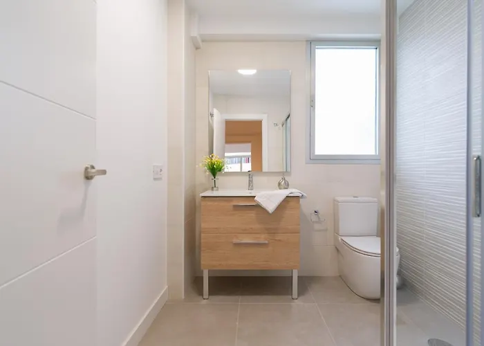 Loft - Side Sea Views - Aircon & Wifi 大加那利岛拉斯帕尔马斯