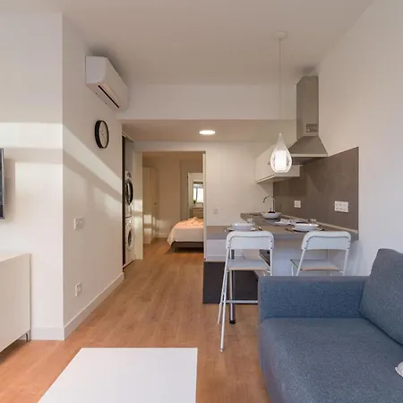 Loft - Side Sea Views - Aircon & Wifi * Las Palmas de Gran Canaria