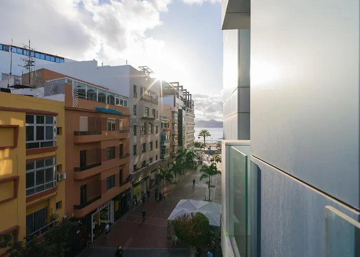 Apartamento Loft - Side Sea Views - Aircon & Wifi